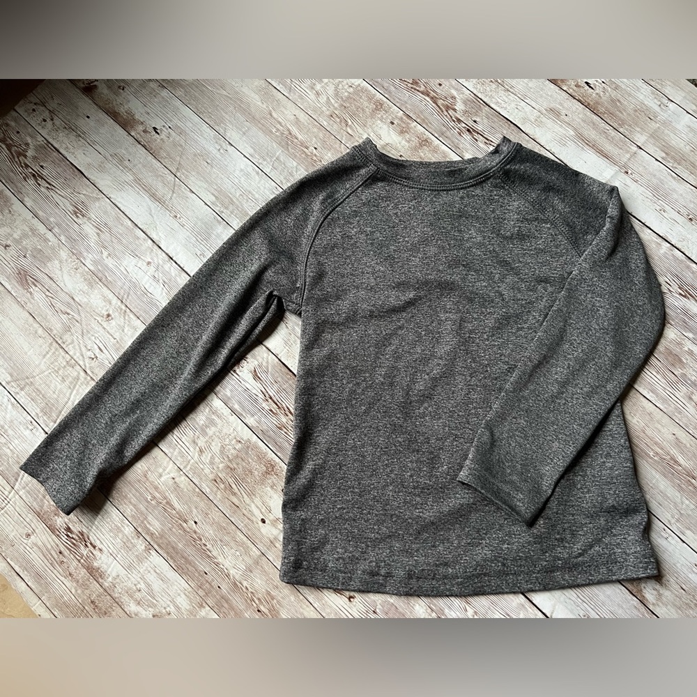𝐖𝐨𝐧𝐝𝐞𝐫 𝐍𝐚𝐭𝐢𝐨𝐧 Rash Guard Swim Shirt